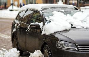 Взыскание ущерба при падении снега и льда с крыши в Казани Город Казань